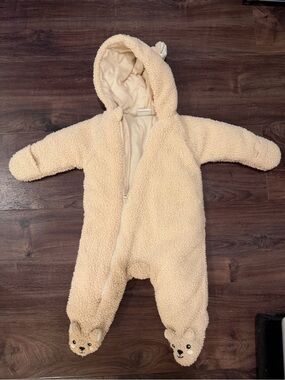 Koalababy 3-6m Cream Sherpa Baby Snowsuit with Bear Feet